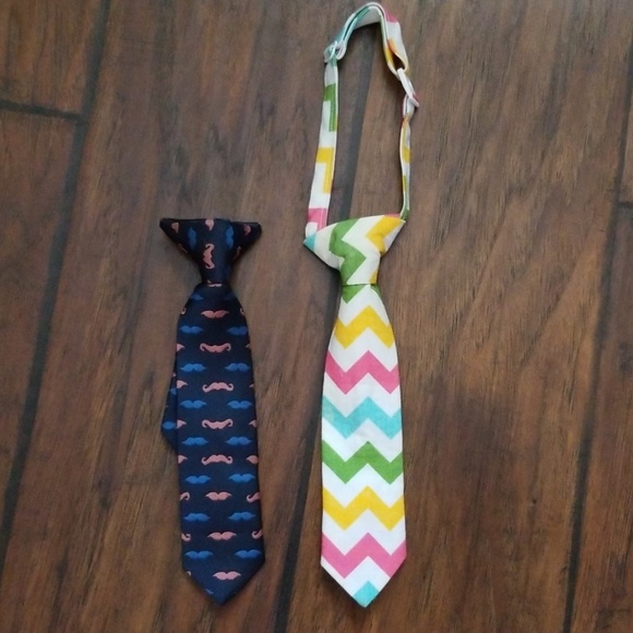 2 baby/toddler ties 👔 - Picture 1 of 4